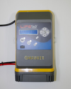 Prostownik, Ładowarka Hawker 24V 30A